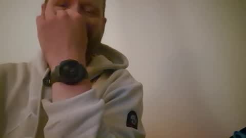 andystvg online show from May 30, 12:31 am