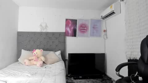          online show from March 2, 2:38 am