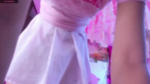 Snapshot of aneko_morii chatting on January 16, 2:08 pm online show from January 16, 2:08 pm