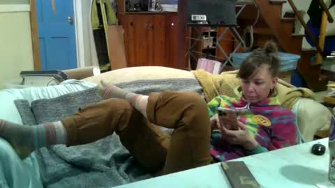 aneoakley online show from November 14, 8:44 pm