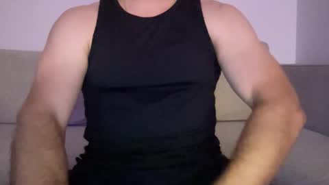 anewsummer online show from October 20, 6:29 am