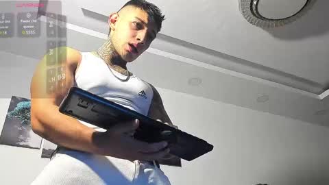 Snapshot of angeel_d035 chatting on February 2, 6:47 am Angel online show from February 2, 6:47 am