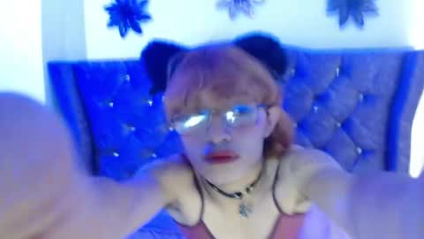 Angel  online show from April 3, 1:51 pm