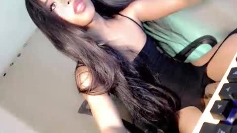 angel_grace18 online show from May 16, 11:31 am