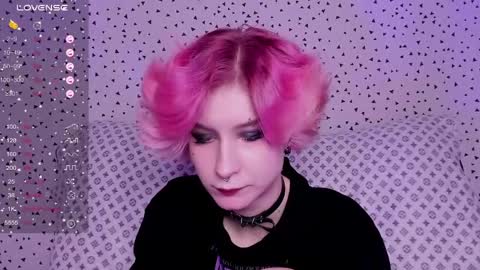 Angel Dust online show from May 31, 6:09 pm
