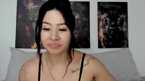 Angel online show from March 6, 9:47 pm