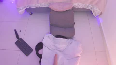 Angel online show from February 19, 1:10 pm