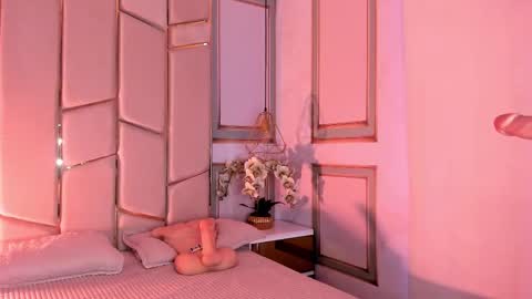 Angel  online show from March 23, 4:01 pm