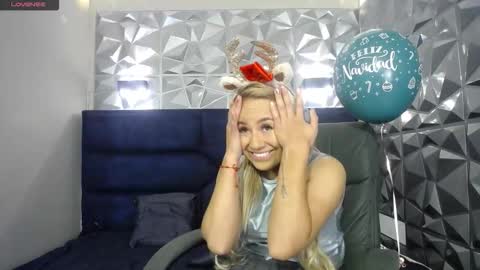 Angel online show from December 20, 12:23 pm