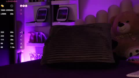 Angela online show from February 27, 3:48 pm