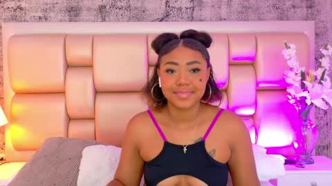 Angela Roberts online show from March 17, 8:47 pm