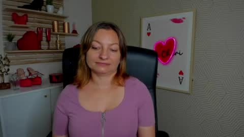 Angela online show from July 8, 7:34 am