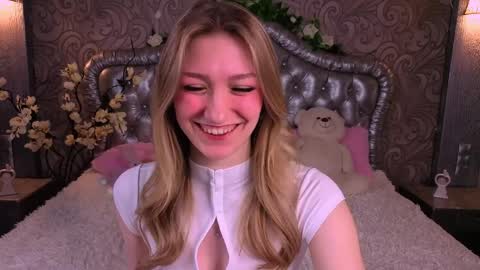 angelanabelle online show from March 30, 9:04 pm