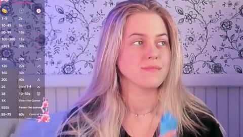 Darsi Anty online show from March 20, 3:50 pm