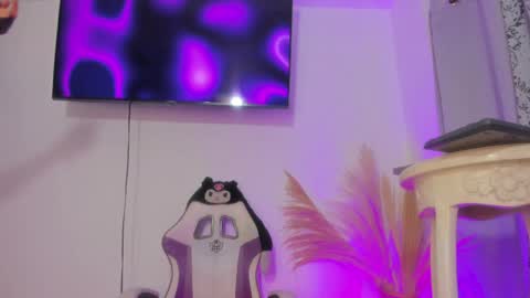 Angela online show from April 25, 2:03 am