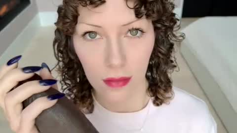 angelbabyphoebe online show from March 24, 2:01 pm