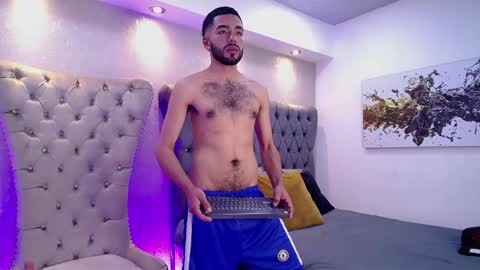 Angel online show from November 20, 1:53 pm