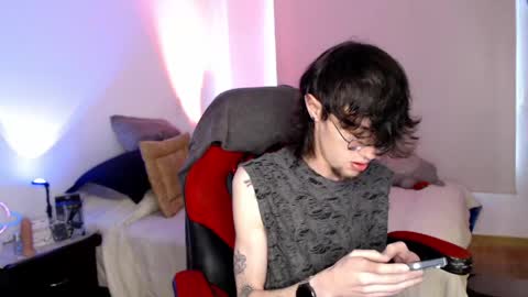 angeldamean online show from June 7, 9:53 pm