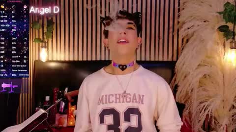 Angel dust online show from February 19, 4:33 am