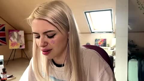 angelesgropper online show from April 14, 8:17 am