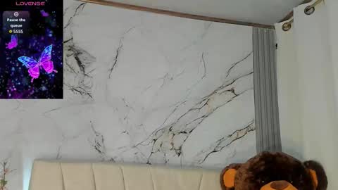 Carolina online show from October 15, 1:31 am