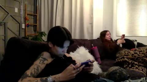 angelia01m online show from March 13, 3:21 am