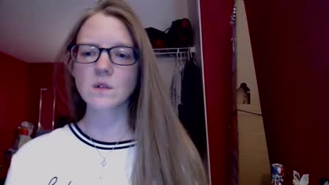 Snapshot of angelicangel3 chatting on February 13, 10:33 pm AngelicAngel online show from February 13, 10:33 pm