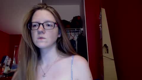 Snapshot of angelicangel3 chatting on September 14, 5:32 am AngelicAngel online show from September 14, 5:32 am