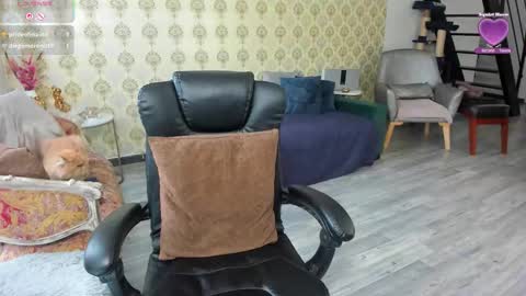 angelina_class_7 online show from January 18, 4:27 pm