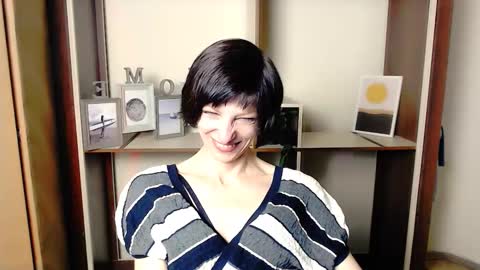 Angelina online show from October 2, 7:18 am