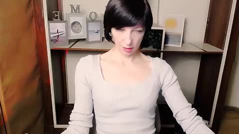 Angelina online show from January 9, 10:43 am