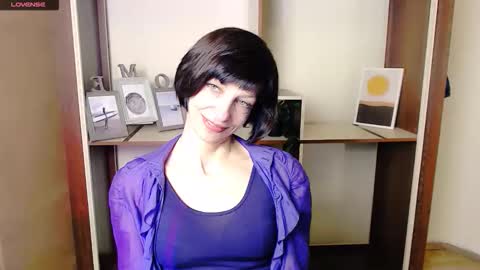 Angelina online show from October 8, 9:04 am