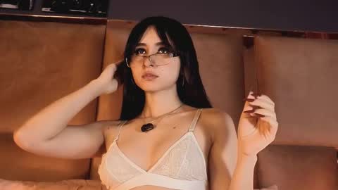 angelinepossy online show from November 4, 9:38 pm