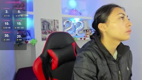 Angell cooper8 online show from March 28, 12:17 pm