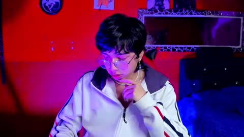 Angel  online show from February 11, 8:26 am