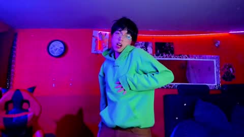 Angel  online show from March 10, 5:43 am