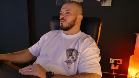 BlackWolf online show from February 11, 11:36 am