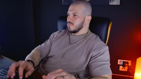 Snapshot of angeloeric chatting on February 2, 12:57 pm BlackWolf online show from February 2, 12:57 pm