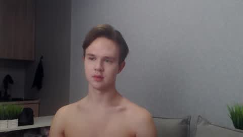 Angel online show from March 6, 10:36 am