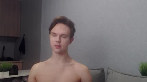 Angel online show from March 7, 11:32 am