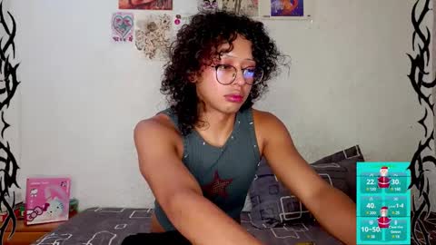   online show from January 4, 7:02 pm