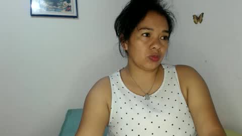 rebeca online show from June 7, 1:22 am