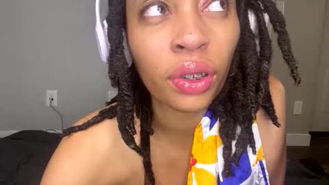 Snapshot of angelsosweeeet chatting on October 27, 7:08 am angelsosweeeet online show from October 27, 7:08 am
