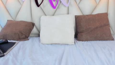 ANGIE online show from March 12, 4:44 pm