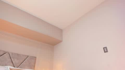 angely_perry online show from November 13, 5:32 am