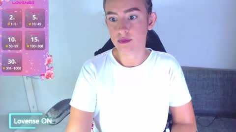 IG angie dreamgirl01 online show from November 21, 9:29 am