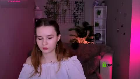 Angle online show from June 11, 7:23 pm