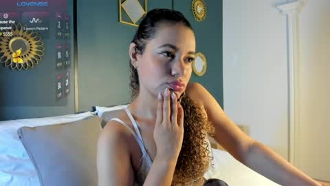 A N G I E online show from April 10, 12:21 pm