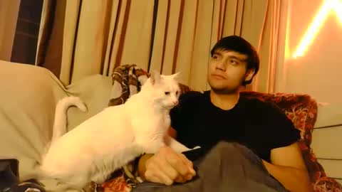 Snapshot of angrydeimos chatting on December 16, 5:06 am Deimos online show from December 16, 5:06 am