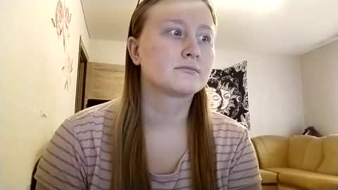 Snapshot of anika_lipps chatting on October 23, 1:12 pm Anika online show from October 23, 1:12 pm